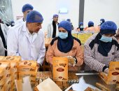 رئيس الوزراء خلال تفقده شركة الطحان لتصنيع وتعبئة التمور: إضافة نوعية للمنطقة الصناعية