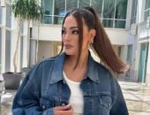 إزاى تعملى ستايلينج للجاكيت الجينز على موضة 2026؟.. 5 أفكار مختلفة