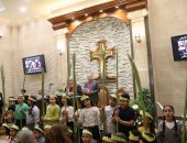 رئيس الطائفة الإنجيلية يشارك فى احتفال أحد السعف بكنيسة حدائق القبة