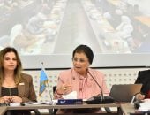 نائب وزير الصحة تشارك بمائدة مستديرة لتعزيز إتاحة وسائل تنظيم الأسرة بالقطاع الخاص