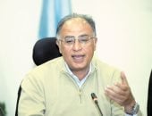 أشرف العشماوى: الخيال عندى لا يناقض الواقع.. وجائزة الشيخ زايد تنتصر للفن.. والمشهد الروائى العربى أصبح أكثر تنوعا.. وعلى الكاتب أن يصدق ما يكتبه ويتعامل مع التفاصيل بعناية باعتبارها مفاتيح لقصص وحكايات