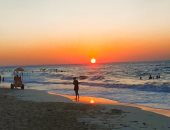 كورنيش غرب مطروح الجديد.. تاج جديد يجمع جواهر البحر المتوسط بطول 10 كم.. تم إنشاؤه السنوات الأخيرة وربط أجمل الشواطئ ببعضها.. والممشى يقع على البحر المفتوح.. والشواطئ تتميز بالمياه النقية والرمال البيضاء.. صور