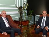 وزير الخارجية يلتقى رئيس مجلس إدارة الهيئة العامة للاستعلامات