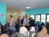 محافظ دمياط يجرى زيارة مفاجئة للمركز التخصصى للقلب والجهاز الهضمي.. صور