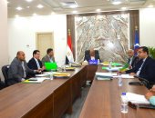 محافظ السويس يترأس لجنة القيادات لاختيار من يتولى وظائف قيادية