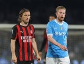 نابولي ضد ميلان.. التعادل السلبي يحسم الشوط الأول