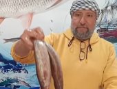 إزاي تنقي الفسيخ.. ملاحظات هامة قبل شم النسيم من قلعة الفسيخ بكفر الشيخ