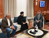 محافظ جنوب سيناء يستقبل راعى كنيسة موسى النبى ومارمرقس بطور سيناء