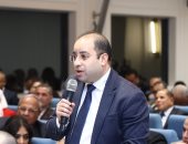 محلية النواب تناقش تنفيذ كوبري مشاة بالحلمية.. ومحافظ القاهرة يتعهد بحل عاجل