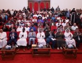 قصائد مفعمة بالحنين والأوطان والإنسان في بيت الشعر.. صور