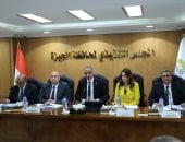 محافظ الجيزة: إجراءات استباقية لمواجهة مشكلات المياه خلال الصيف بالبؤر الساخنة