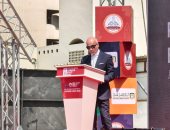 رئيس جامعة عين شمس: هدفنا تأهيل الطلاب والخريجين لسوق العمل