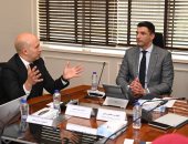 وزير الصناعة يبحث مع شركة لوريال خطتها لتعزيز استثماراتها في مصر