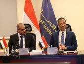 وزير الاتصالات يبحث مع نظيرة اليمنى تعزيز التعاون المشترك في مجالات التحول الرقمي