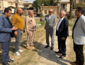 محافظ السويس يتفقد حديقة عبد الخالق ثروت ويوجه برفع التراكمات وتطويرها