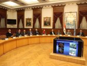 أساتذة جامعة العاصمة يقودون الرؤية الفنية لتطوير حلوان في اجتماع تنسيقي مع محافظ القاهرة