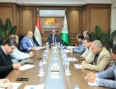 محافظ الجيزة يوجه برصد احتياجات مواطنى العياط من مشروعات تطوير