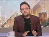 أحمد فايق يستعرض "زوبة".. أول سيارة "جولف كار" بأيادٍ طلابية من جامعة حلوان