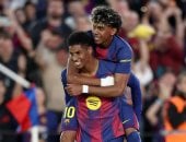 برشلونة يكتسح إسبانيول برباعية ويعزز صدارة الدوري الإسباني