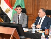 وزير الصناعة يؤكد ضرورة الحد من تصدير المواد الخام فى صورتها الأولية