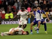 أتلتيكو مدريد يسقط أمام إشبيلية 2 - 1 في الدوري الإسباني