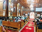 فرحة القيامة تُضيء كنائس بورسعيد.. إقبال كبير على قداس عيد القيامة بكنيسة الأنبا بيشوي