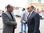 محافظ الغربية يتابع أعمال النظافة ورفع الإشغالات بحى ثان طنطا استعدادا لعيد القيامة