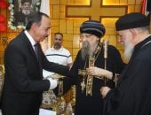 محافظ سوهاج ومدير الأمن يزوران مطرانيات البلينا وجرجا للتهنئة بعيد القيامة