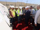 ​وزير النقل يتفقد مشروع مونوريل غرب النيل لمتابعة معدلات التنفيذ 