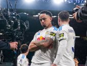 مان يونايتد ضد ليدز.. أوكافور يصعق الشياطين بثنائية في الشوط الأول بالبريميرليج