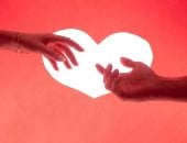 برج الأسد والقوس الأكثر جاذبية للحمل.. أيهما أقوى فى التوافق العاطفى؟