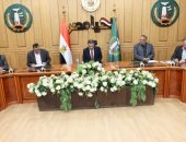 محافظ المنوفية يقرر تشكيل لجنة للتفتيش على مصانع الأعلاف والمطاحن الخاصة