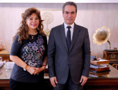 الفنانة صفاء أبو السعود تقدم نماذج مضيئة في البرنامج الإذاعي الجديد الملهمون