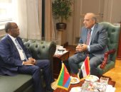 وزير الكهرباء يبحث مع مستشار رئيس اريتريا للشئون الاقتصادية سبل التعاون