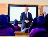 وزير التعليم يتابع الدراسة بمدارس الحوامدية والبدرشين بمحافظة الجيزة 