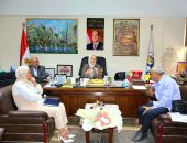 تعليم القاهرة ترفع شعار "الإنجاز" لإسدال الستار على نظام الفترتين