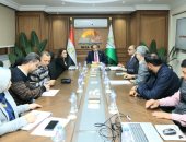 محافظ الجيزة: بحث توصيل الصرف الصحى للمناطق المحرومة بالطالبية