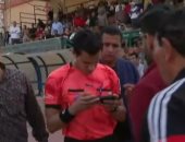 لقطة موبايل بدلا من الفار فى مباراة طنطا أمام وي تثير الجدل.. فيديو