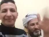 من خطف بالإسكندرية إلى لقاء بعد 43 عامًا.. قصة "إسلام الضائع" تعود للواجهة بعد نجاح مسلسل "حكاية نرجس"