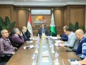 محافظ الجيزة: لا تهاون مع التعديات والتصدى الفورى لمخالفات البناء