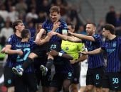 إنتر ميلان يكتسح كالياري بثلاثية ويقترب خطوة من الدوري الإيطالي.. فيديو