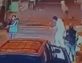 فيديو يرصد تبادل عناصر إجرامية إطلاق الرصاص بأحد شوارع كرداسة