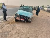 إصابة 15 عاملا فى انقلاب سيارة بالطريق الصحراوى بأسوان