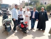استمرار جهود الوحدات المحلية فى المنوفية لتكويد مركبات الإسكوتر الكهربائى