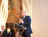 وزير العمل يوجه بتكثيف دمج ذوى الهمم فى السوق وتمكين المرأة ومساعدتها فى إقامة مشروعات
