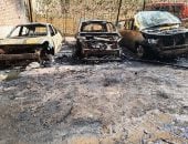 الصور الأولى لتفحم 6 سيارات واحتراق 4 أخرى في حريق جراج سيارات بالزقازيق