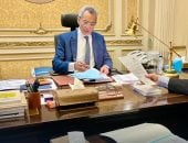 وزير شئون المجالس النيابية يتابع تطبيق نظام العمل عن بُعد