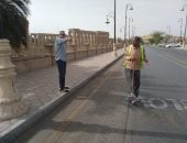 رئيس مدينة الأقصر يتابع أعمال النظافة ورفع كفاءة الزراعات بكورنيش النيل والعوامية