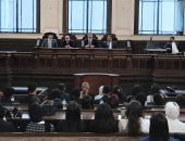 طلاب كلية الحقوق يزورون محكمة جنايات الإسكندرية لمشاهدة الجلسات عمليا.. صور