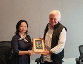 حسين فهمى: مهرجان القاهرة السينمائى جسر محورى للتواصل بين الشعوب